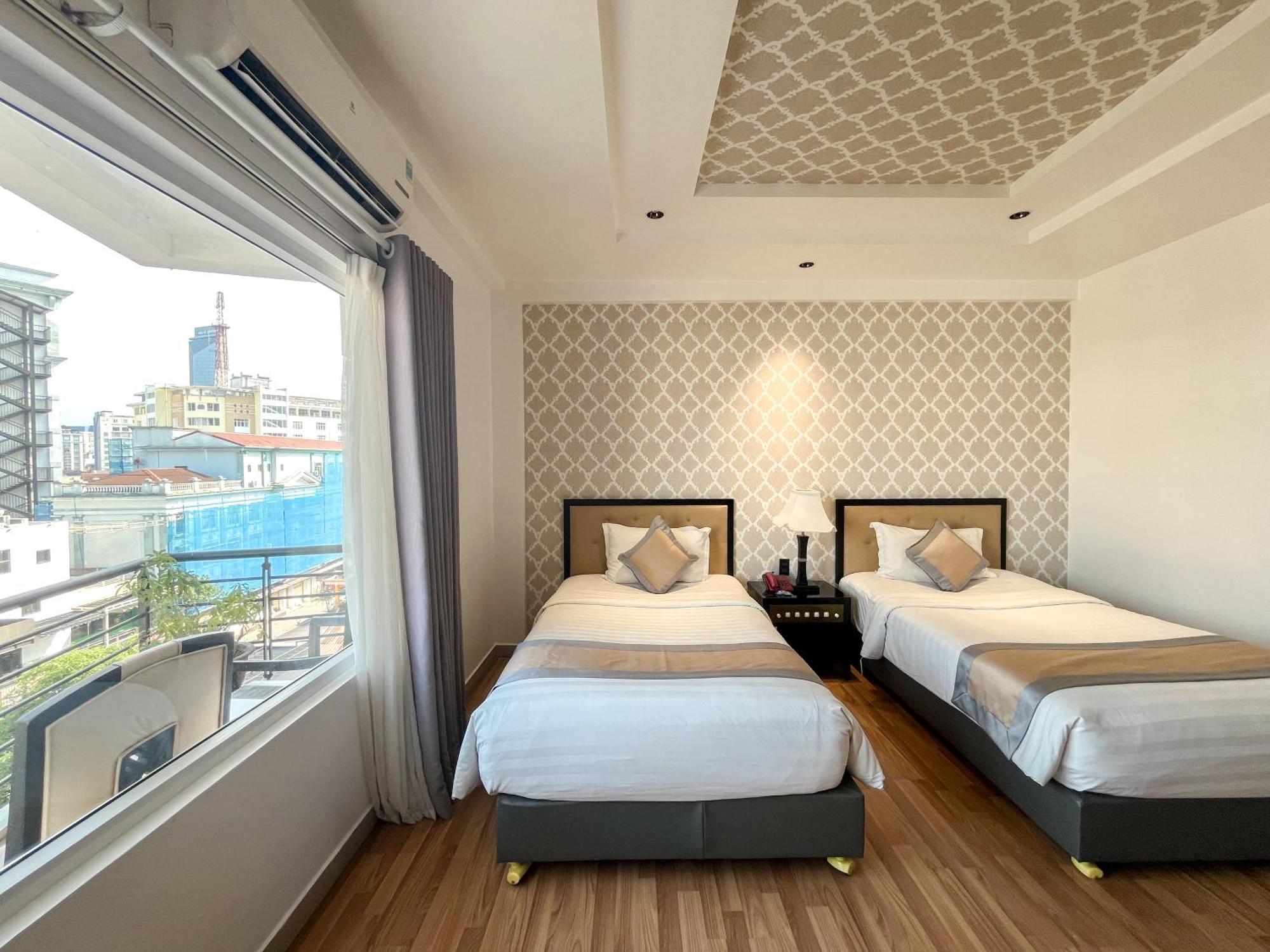 Khách sạn Rosaleen Boutique 3*